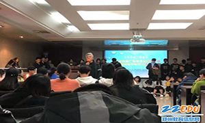 学习播音，苦练技能，国防科技学校参加校园广播站业务技能培训暨融媒体建设交流会